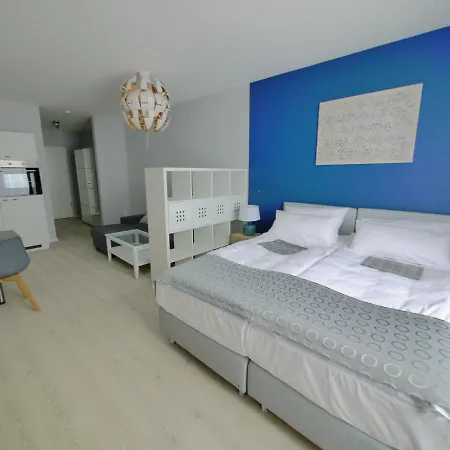 公寓式酒店 Blue River Side 4*