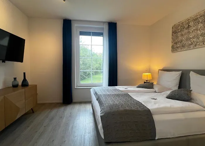 Blue Riverside 4* Blaustein